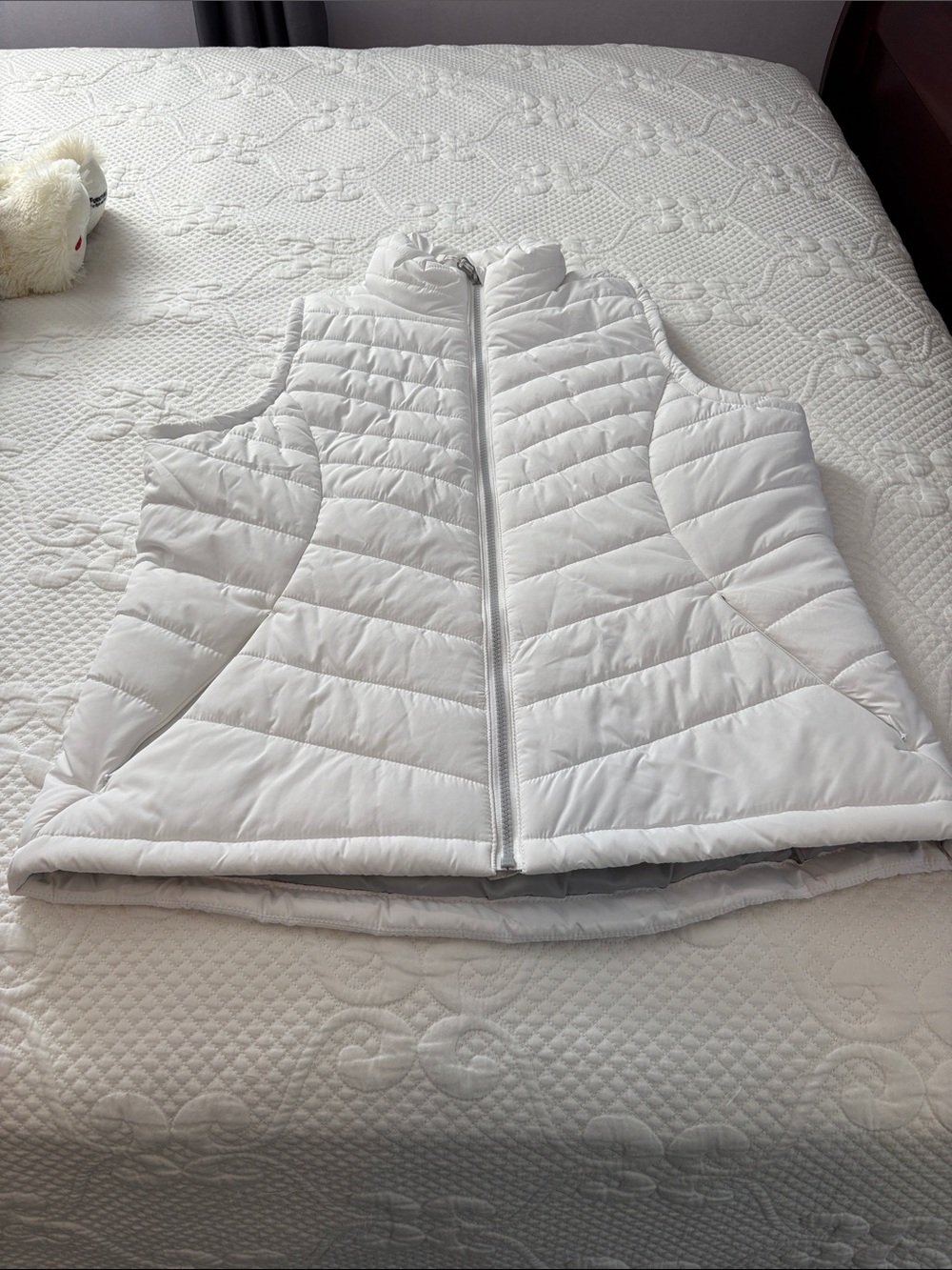 DSG White Quilted Packable Puffer Vest